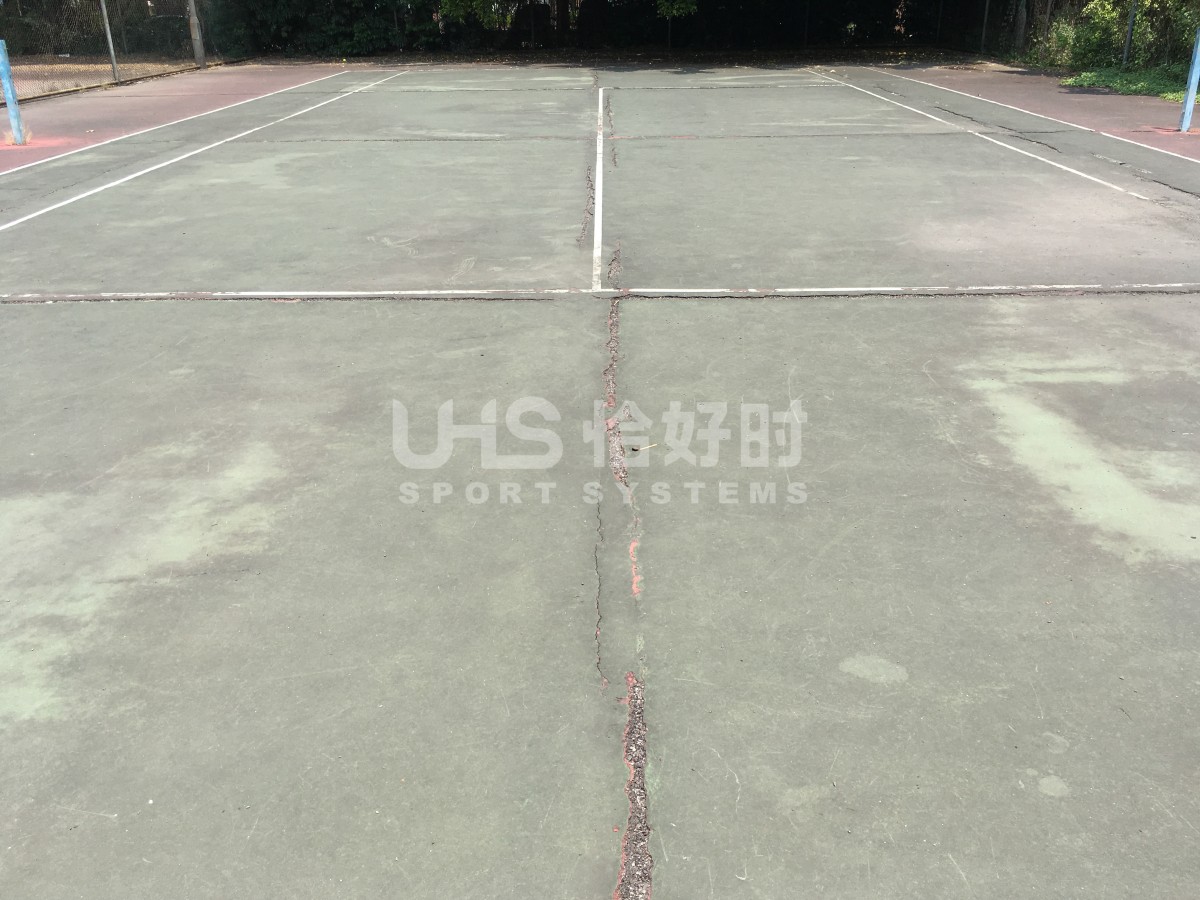 丙烯酸網(wǎng)球場(chǎng)開裂怎么處理？如何預(yù)防丙烯酸網(wǎng)球場(chǎng)開裂？